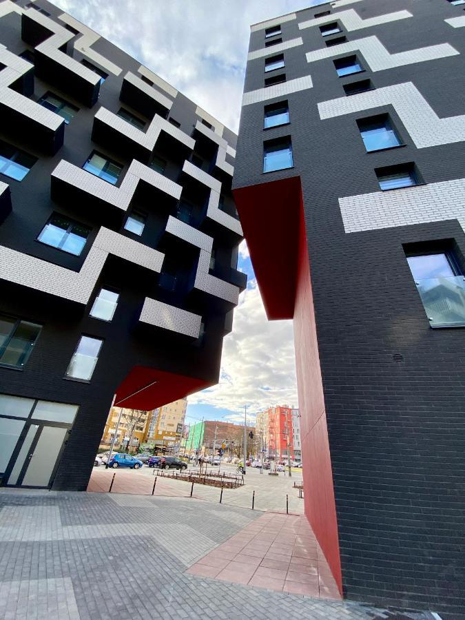 Grey House + Free Parking Leilighet Wrocław Eksteriør bilde